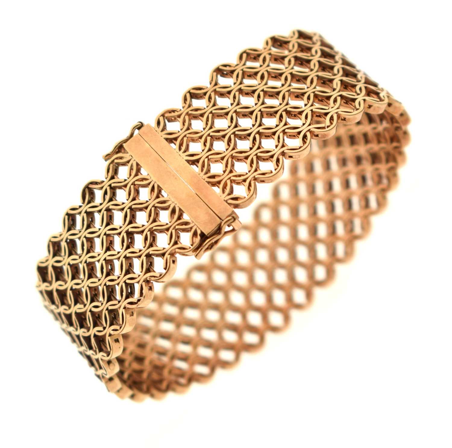 Lot 51 - 9ct gold mesh bracelet