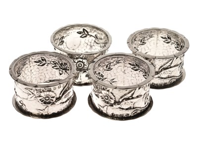 Lot 117 - Set of four late Victorian napkin rings