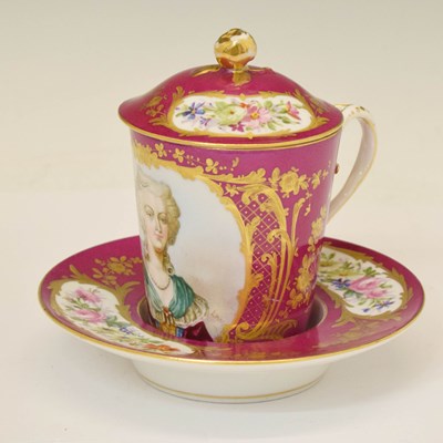 Lot 647 - Late 19th century porcelain trembleuse chocolate cup