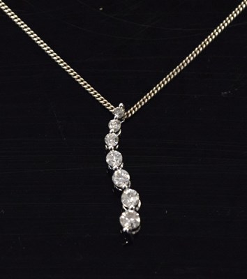 Lot 81 - 18ct white gold pendant