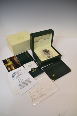Lot 77 - Rolex - Gentleman's GMT Master II Superlative Chronometer, ref.16710
