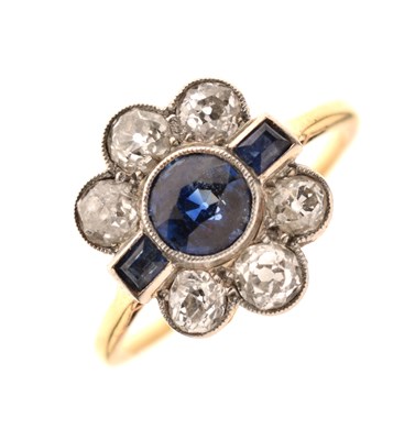 Lot 15 - Art Deco sapphire and diamond flower head cluster ring