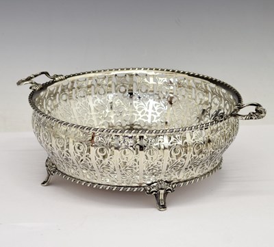 Lot 147 - George V silver bowl