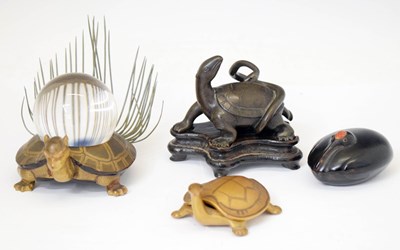 Lot 683 - Japanese Minogame with crystal ball