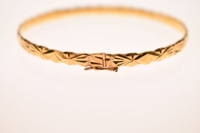 Lot 58 - 22ct gold bangle