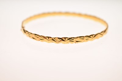 Lot 58 - 22ct gold bangle