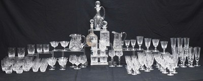 Lot 577 - Collection of assorted crystal