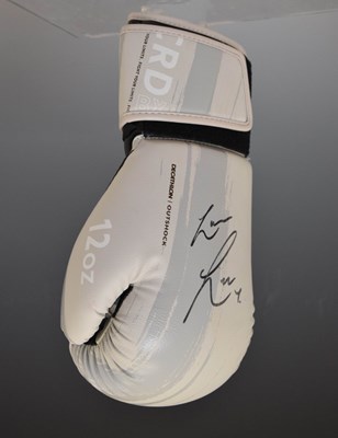 Lot 554 - Boxing Interest - Signed Lennox Lewis boxing glove