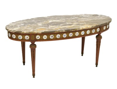 Lot 787 - Marble top oval coffee table