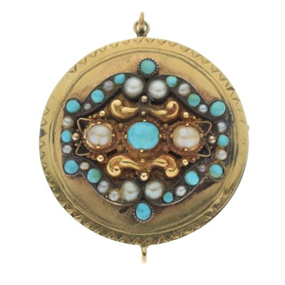 Lot 109 - Victorian circular pendant brooch
