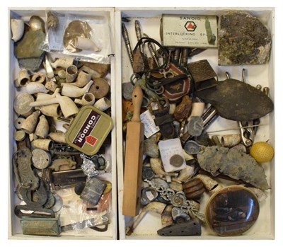 Lot 270 - Quantity of interesting miscellanea to include metal detection finds etc
