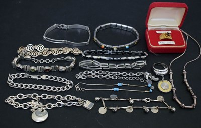 Lot 306 - Assorted silver, white metal and base metal jewellery