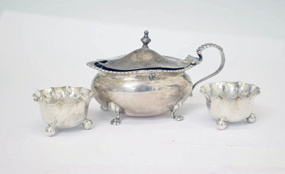Lot 382 - Edward VII silver mustard pot with blue glass liner and pair of Victorian silver table salts