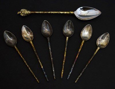 Lot 124 - Stuart Devlin - Cased set of six parcel-gilt demi tasse spoons and 'Jubilee' coffee spoon