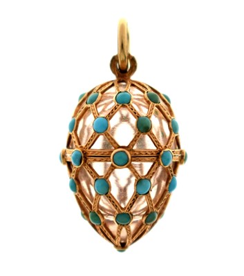 Lot 39 - Unusual yellow metal, rock crystal and turquoise vinaigrette pendant