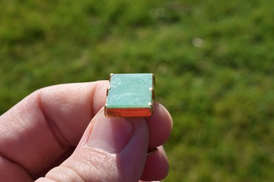 Lot 66 - Pair of unmarked yellow metal and jade cufflinks