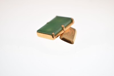 Lot 66 - Pair of unmarked yellow metal and jade cufflinks