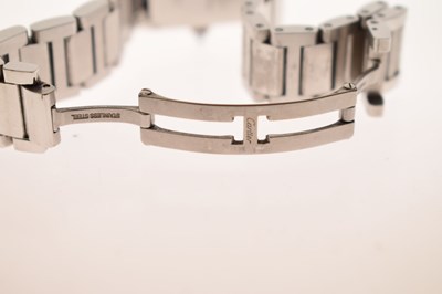 Lot 99 - Cartier - Lady's Tank Must bracelet watch, ref. 4322, circa 2022