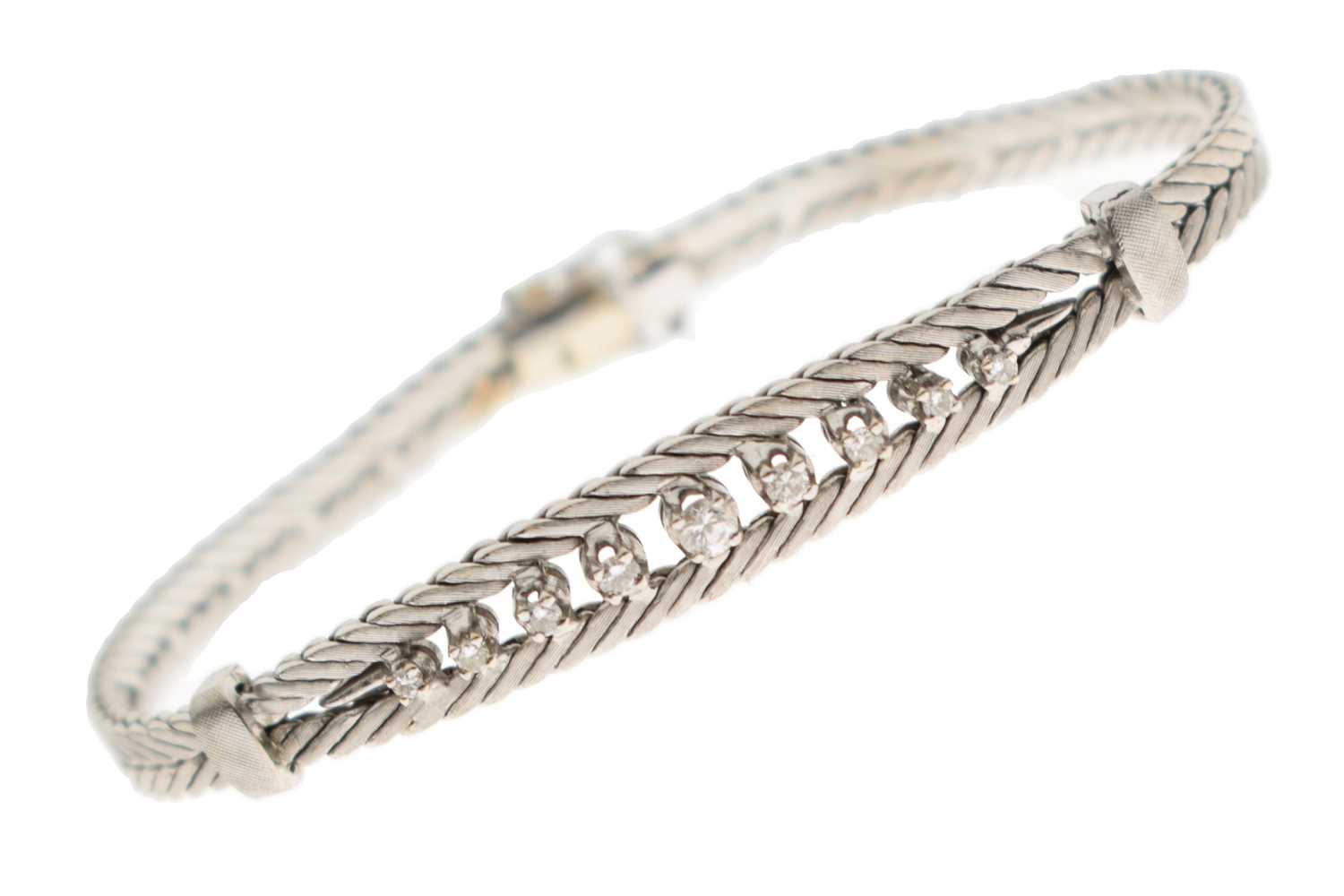Lot 54 - Diamond 14ct white gold bracelet