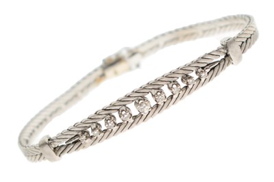 Lot 54 - Diamond 14ct white gold bracelet