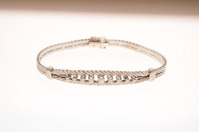Lot 54 - Diamond 14ct white gold bracelet