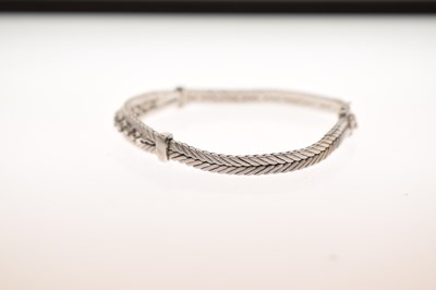 Lot 54 - Diamond 14ct white gold bracelet
