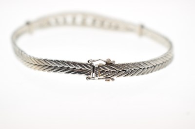 Lot 54 - Diamond 14ct white gold bracelet