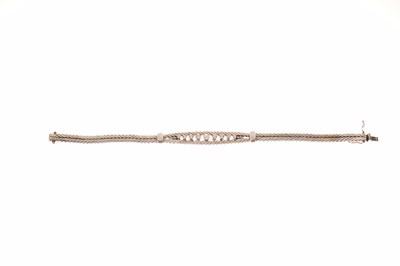 Lot 54 - Diamond 14ct white gold bracelet