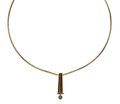 Lot 156 - Diamond single stone 14ct gold pendant