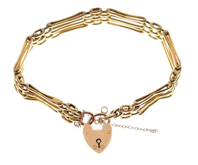 Lot 183 - Late Victorian gate link bracelet