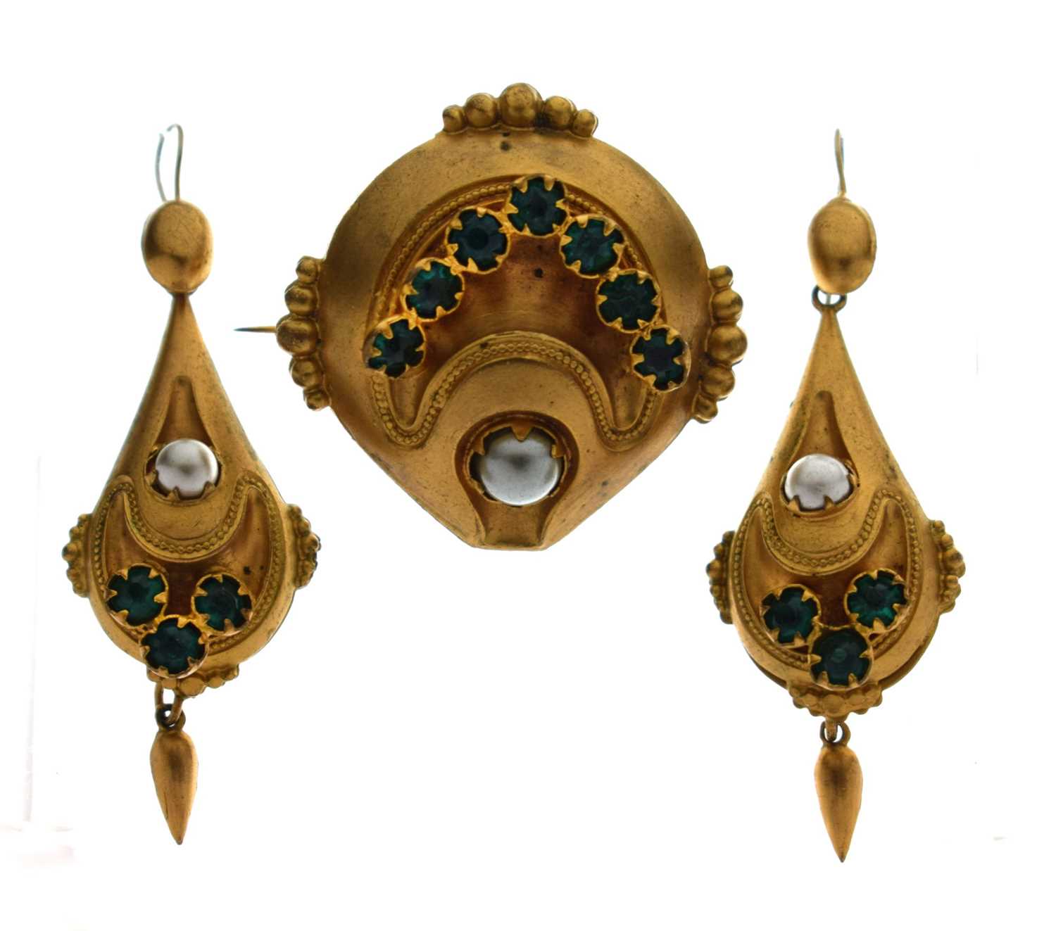 Lot 59 - Early Victorian paste and simulated pearl gilt earrings and brooch suite