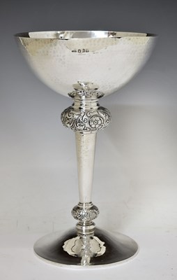 Lot 142 - George V Irish Arts & Crafts silver cup