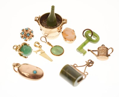 Lot 260 - Assorted charms including a 9ct gold Champagne bucket