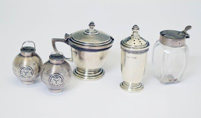 Lot 235 - George V three piece cruet set