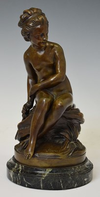 Lot 437 - Reproduction bronze figure of Diana the Huntress