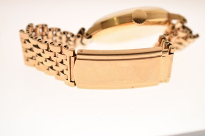 Lot 89 - Omega - Gentleman's vintage 18ct gold cased bracelet watch