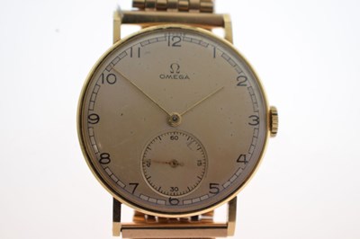 Lot 89 - Omega - Gentleman's vintage 18ct gold cased bracelet watch
