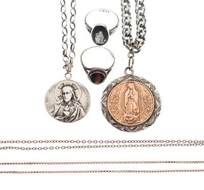 Lot 275 - Small group of silver and Mexican silver jewellery, etc