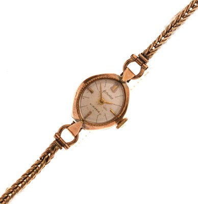 Lot 326 - Accurist - Lady's 9ct gold bracelet watch