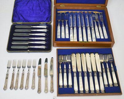 Lot 398 - Quantity of mother-of-pearl handled cutlery, cased set of silver-handled butter knives, etc