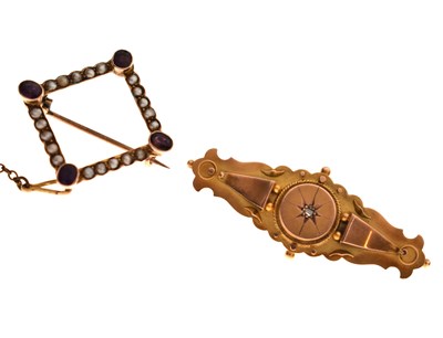 Lot 80 - Late 19th/early 20th century 9ct gold brooch set rose cut diamond and one other brooch