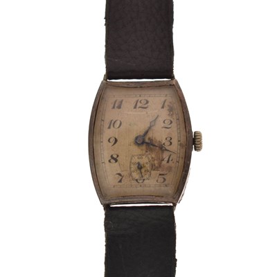 Lot 194 - Early 20th century silver cased wristwatch