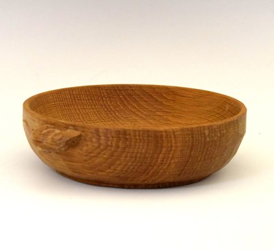 Lot 292 - Workshop of Robert 'Mouseman' Thompson, late 20th Century English oak bowl
