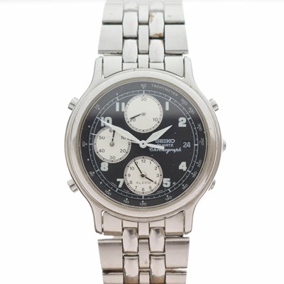 Lot 180 - Seiko - Quartz chronograph bracelet watch, ref.7T32-6A5A