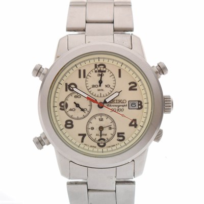 Lot 181 - Seiko - SQ 100 chronograph bracelet watch, ref.7T32-7D90