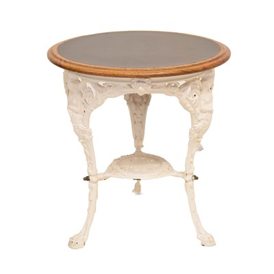 Lot 824 - Britannia cast iron pub table