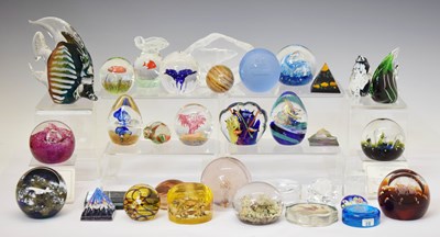 Lot 572 - Four Caithness glass paperweights and a collection of 20th century paperweights