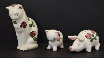 Lot 592 - Group of three Plichta pottery animals