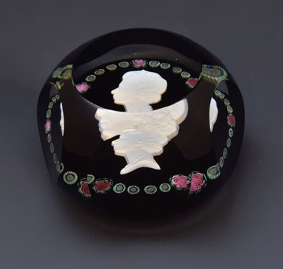 Lot 466 - Baccarat Designed by Spink Paperweight