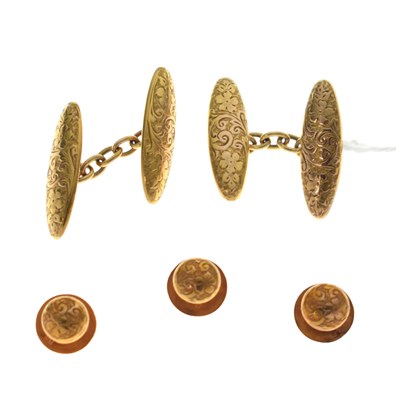 Lot 145 - Late Victorian cased set of 15ct gold cufflinks and collar studs